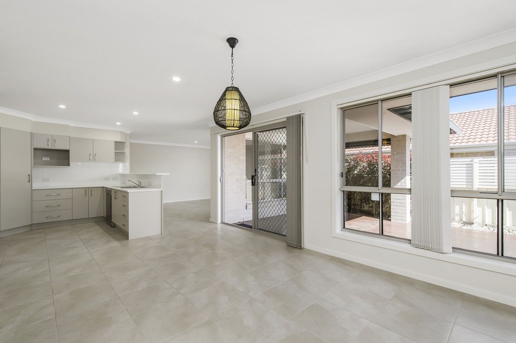 1/18 Reliance Crescent, LAURIETON NSW 2443