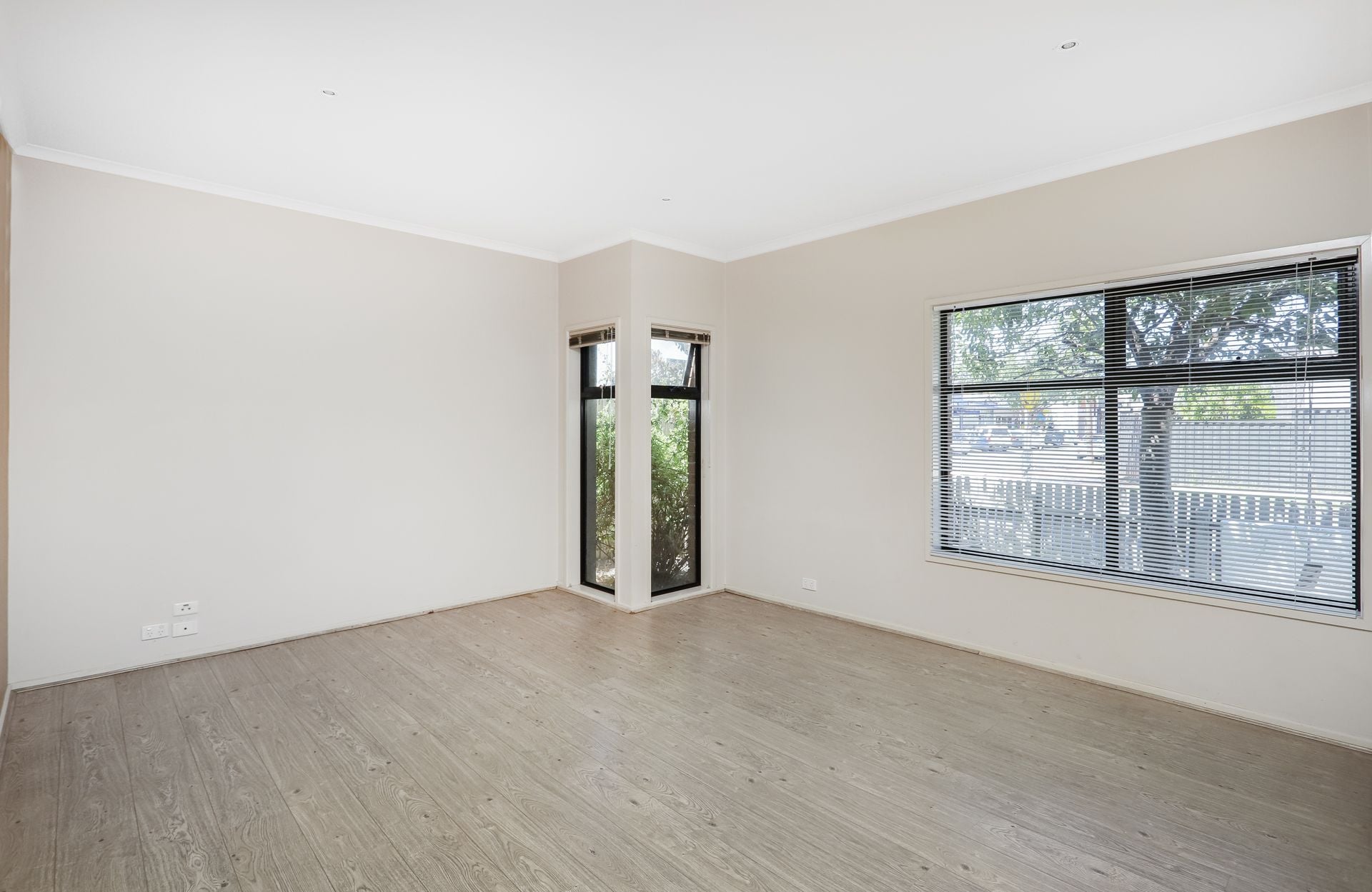 1/6-8 Brunel Street South Kingsville VIC, South Kingsville - Thumbnail 3