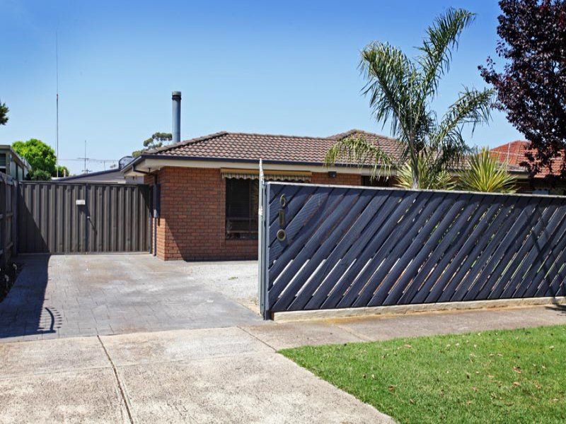 6 Stewart Crescent, Rockbank - Thumbnail 4