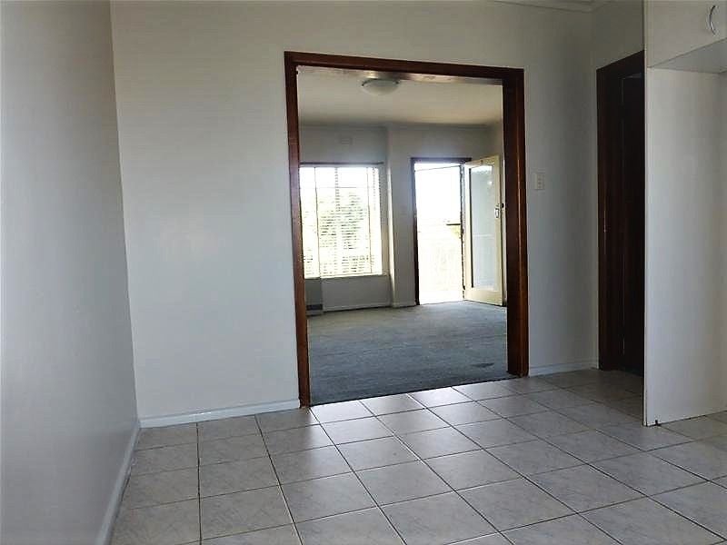 Quiet And Spacious Apartment