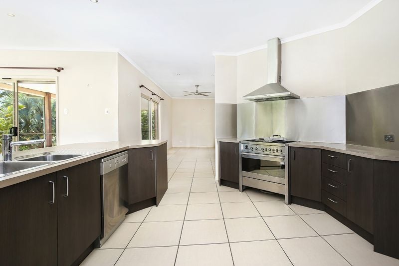 2 Sugar View Lane Rosemount QLD, Rosemount - Thumbnail 3