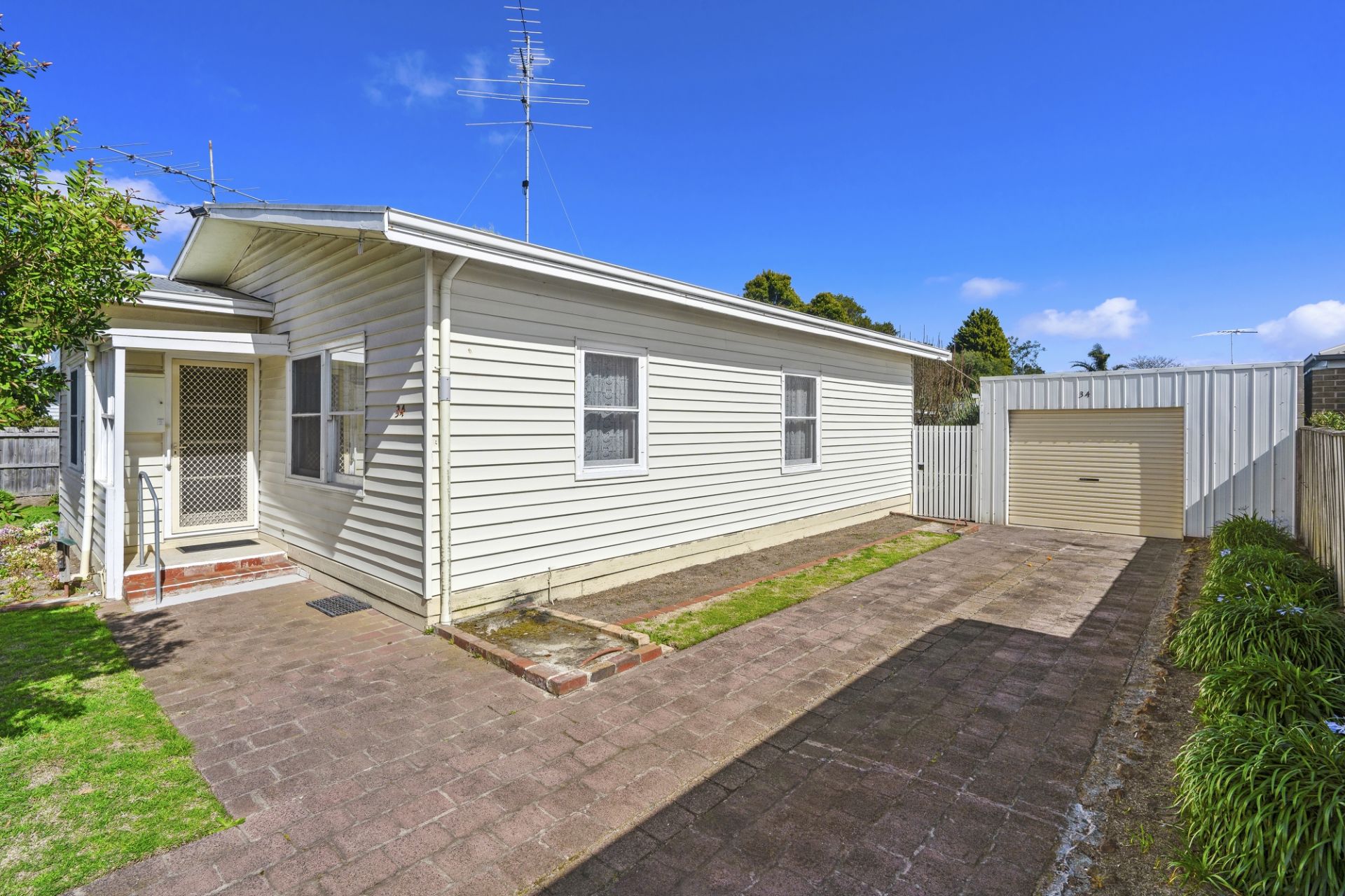 Real Estate For Lease 34 Ash Road Leopold , VIC