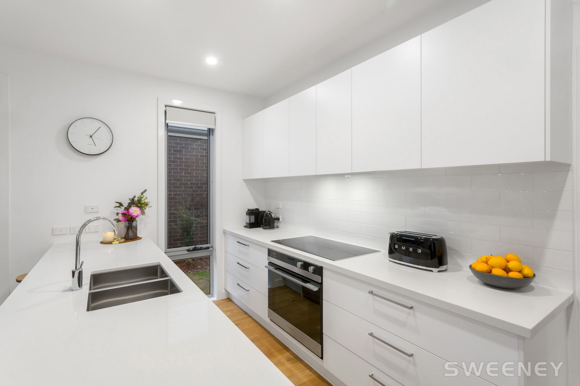 1/4 Begonia Avenue, Altona North - Thumbnail 3