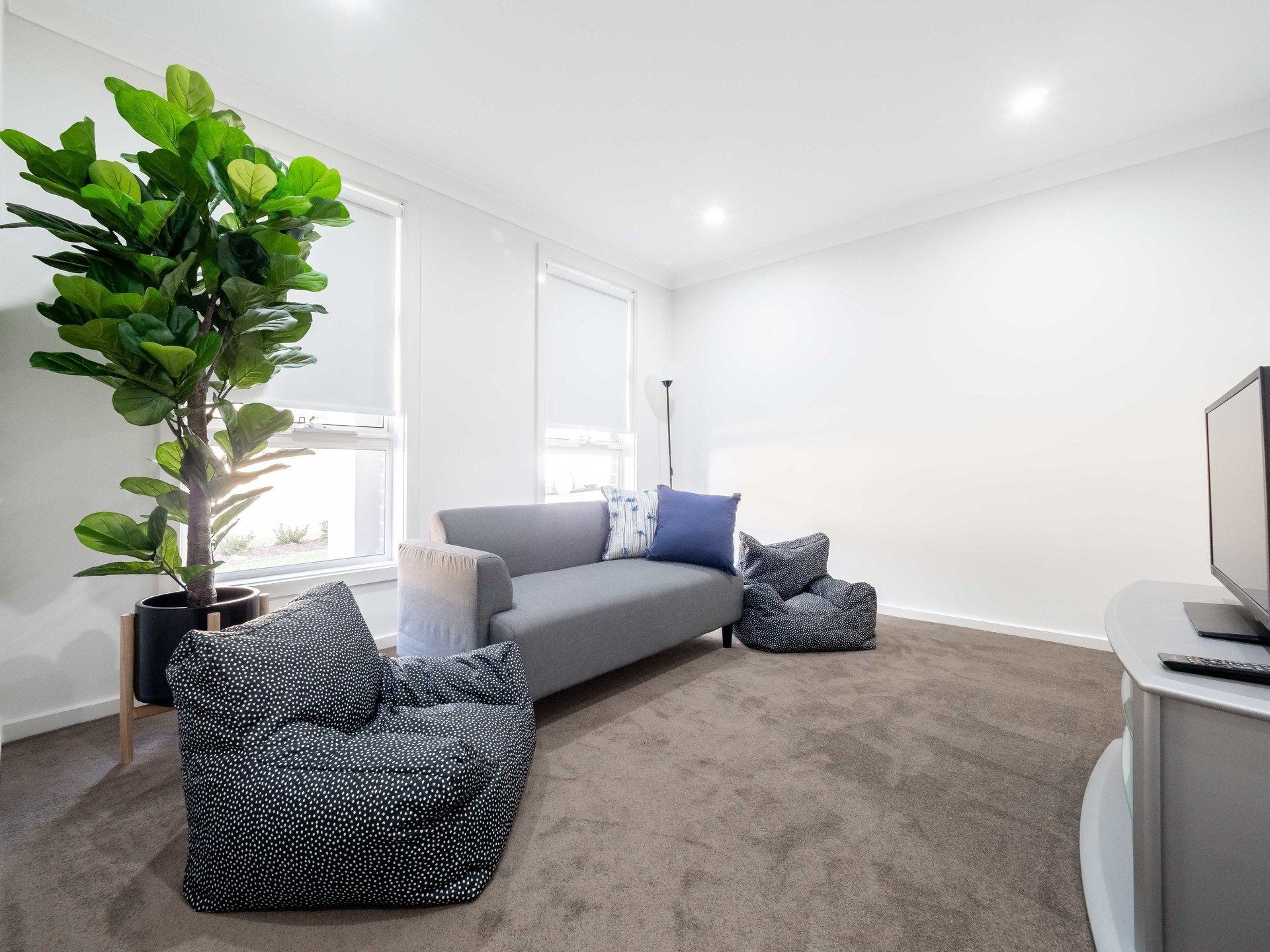 Colebee 17 Camira Place