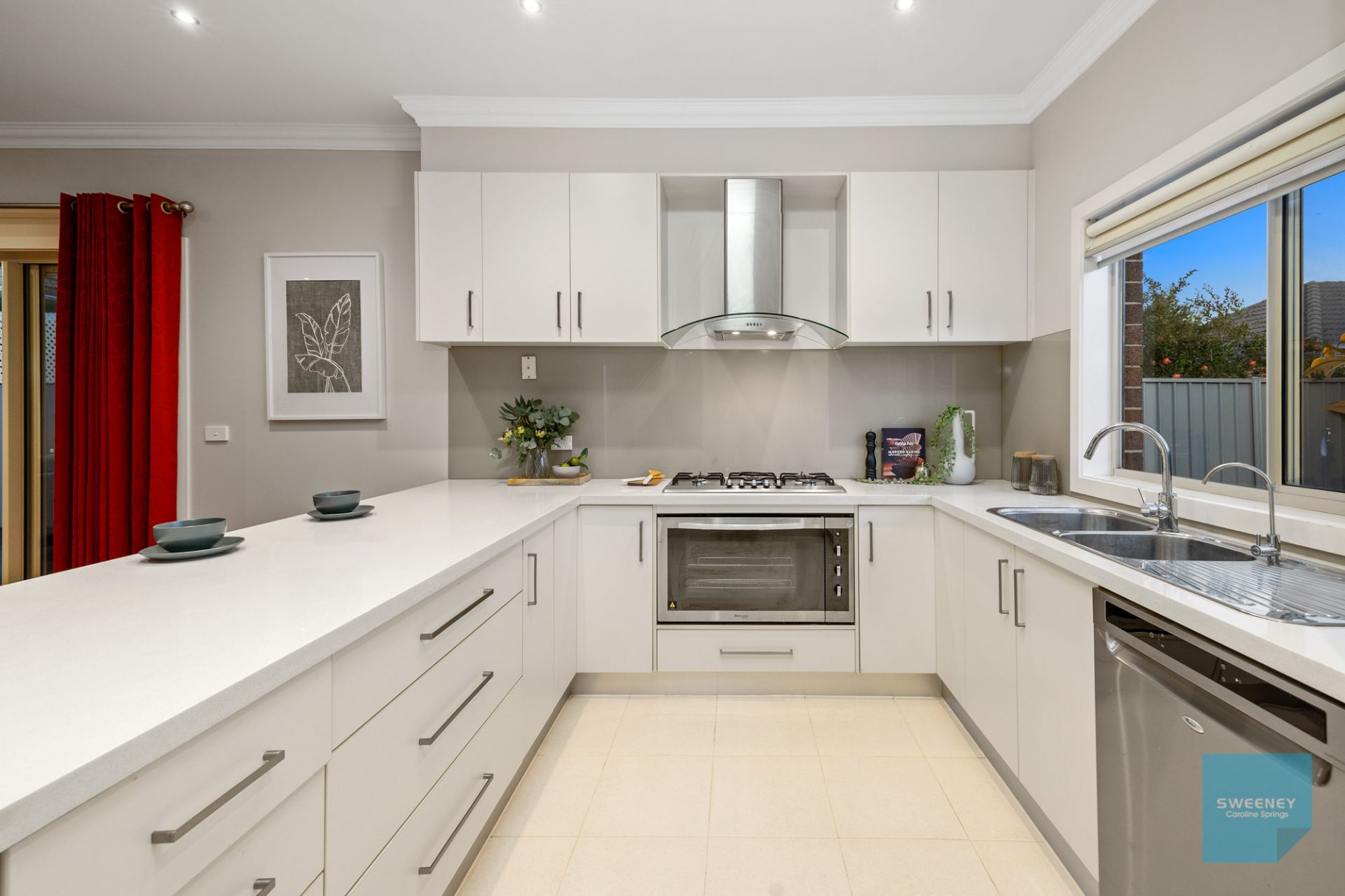 27 Rutherglen Way, Caroline Springs - Thumbnail 5