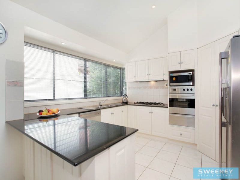 1 Jackson Place, Caroline Springs - Thumbnail 3