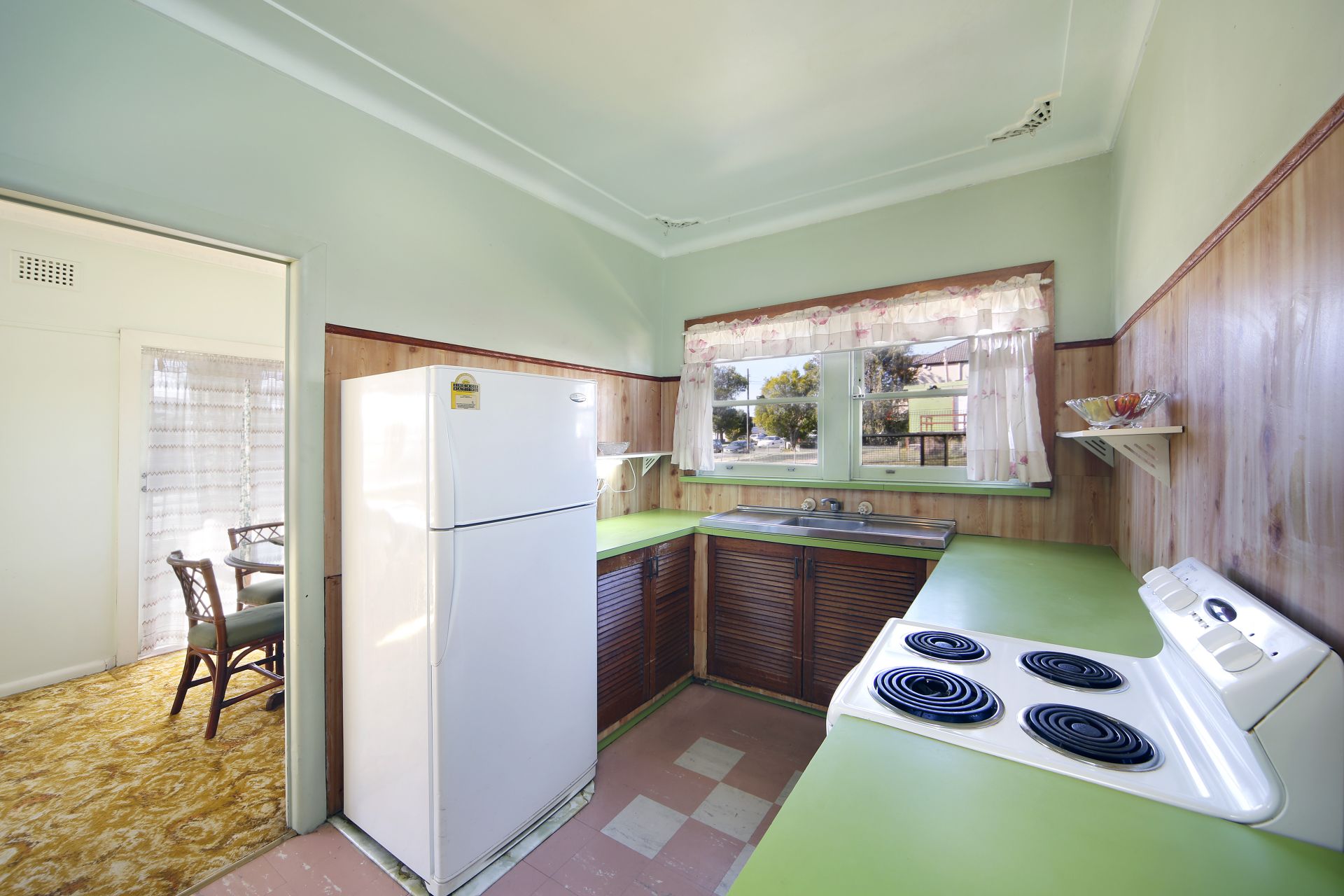 303 Port Hacking Road, Miranda, Miranda - Thumbnail 3