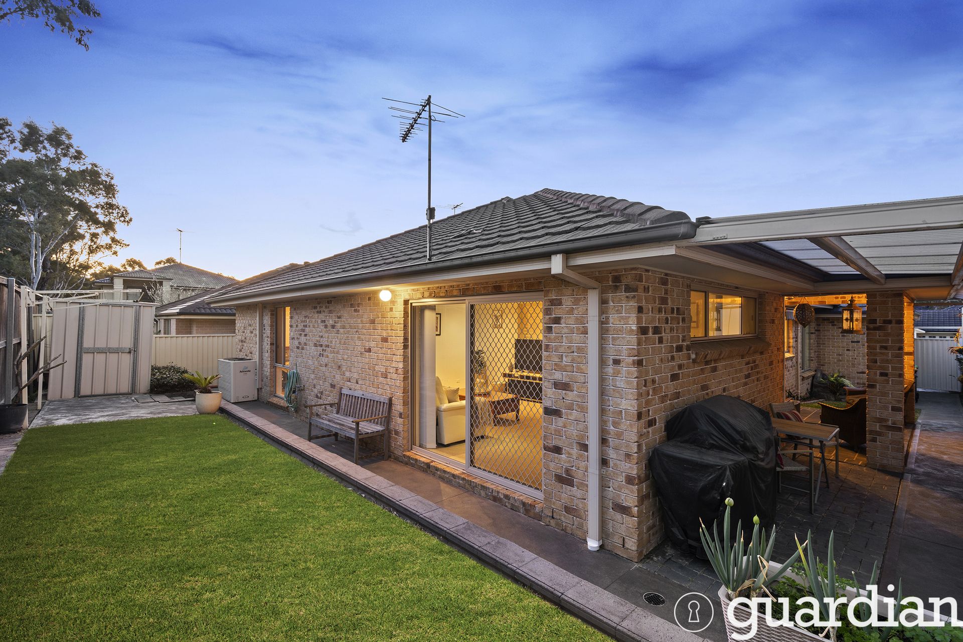 19 Honeyeater Crescent Beaumont Hills NSW, Beaumont Hills - Thumbnail 3