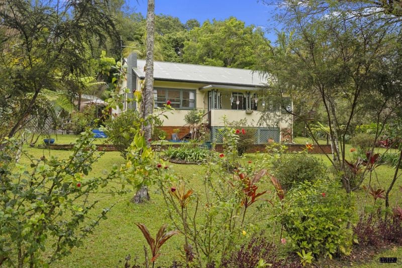 Charming Cottage set on a Rare Double Block