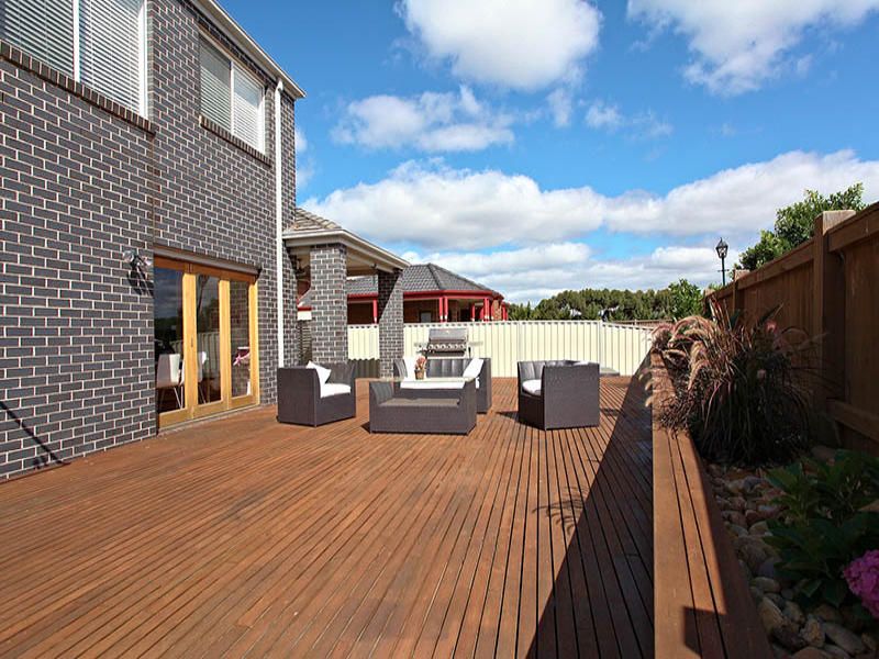 33 Hunts Cross Way, Caroline Springs - Thumbnail 8