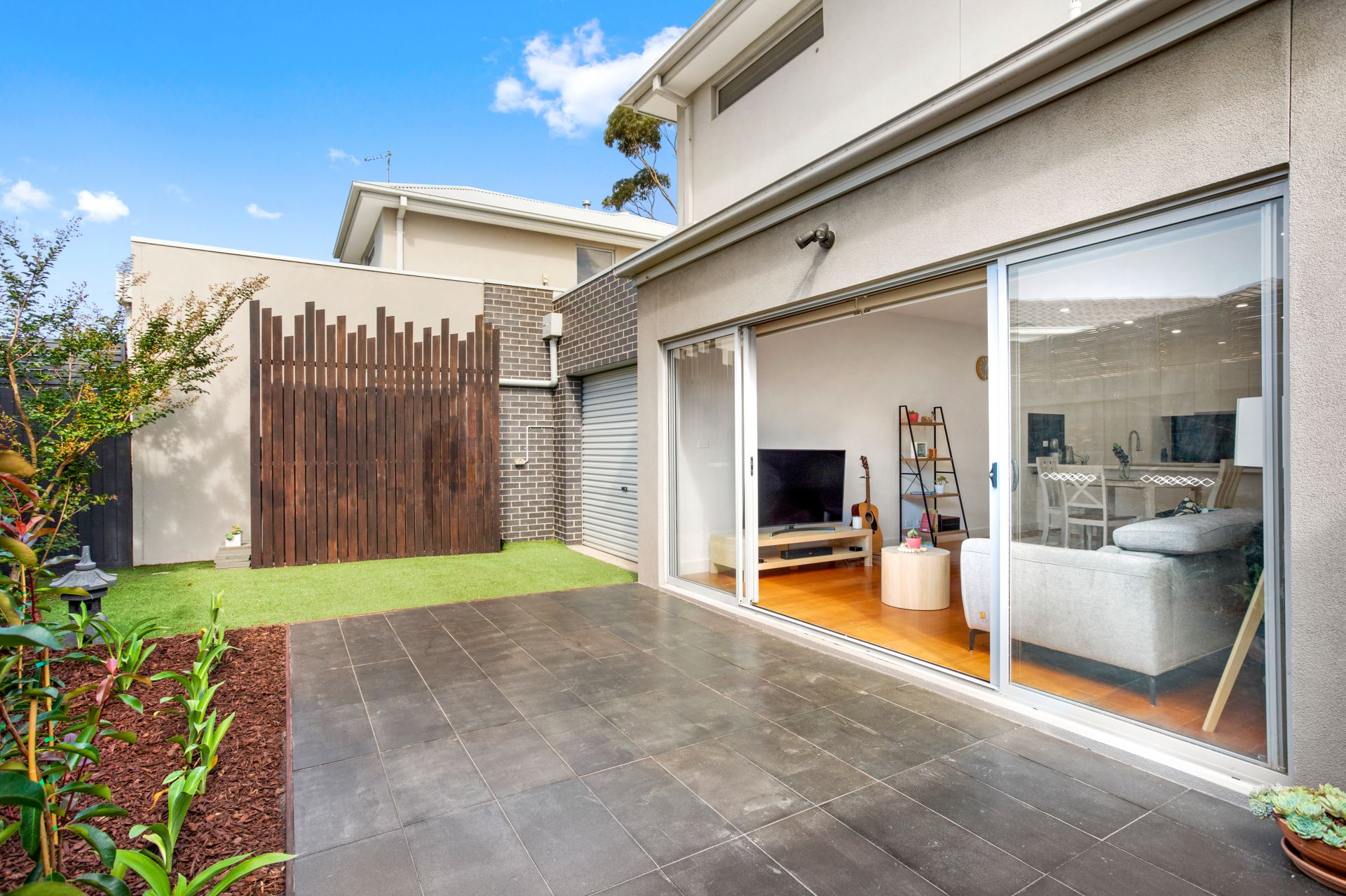 2/1 Joel Avenue, Altona North - Thumbnail 5