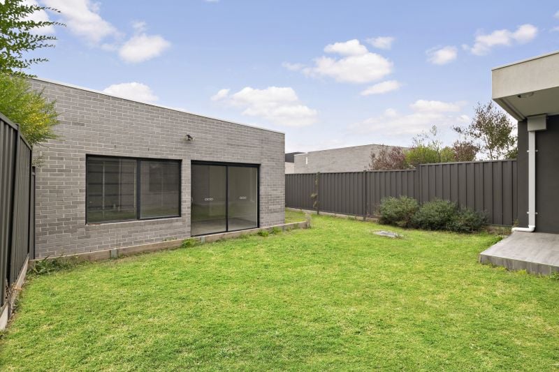 5 Enoch Walk, Wollert