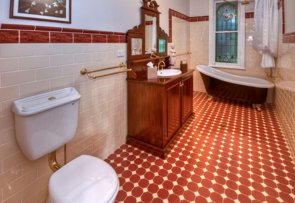 76 Gladstone Road Leura 2780