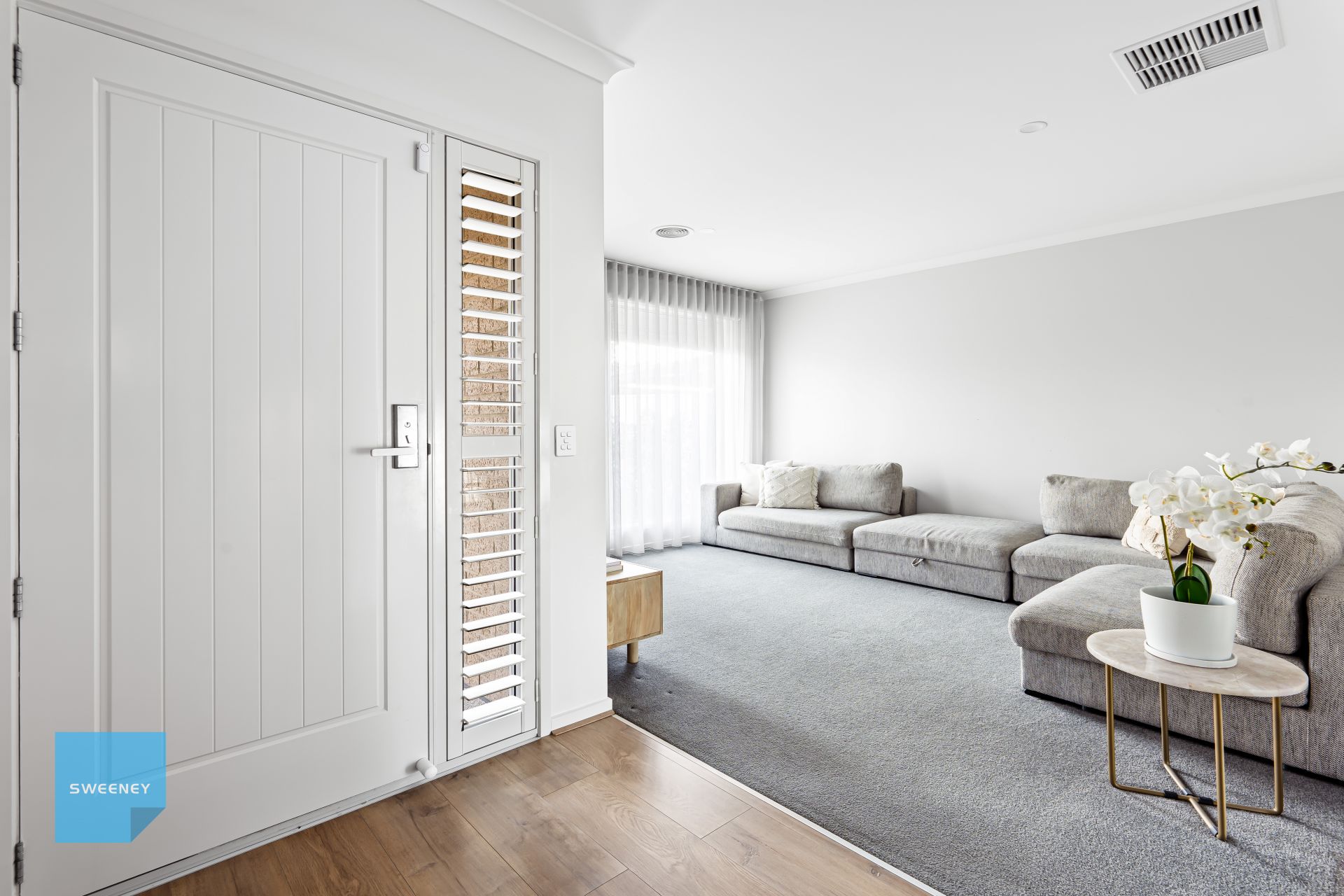 28 Meadows Drive, Deanside - Thumbnail 3