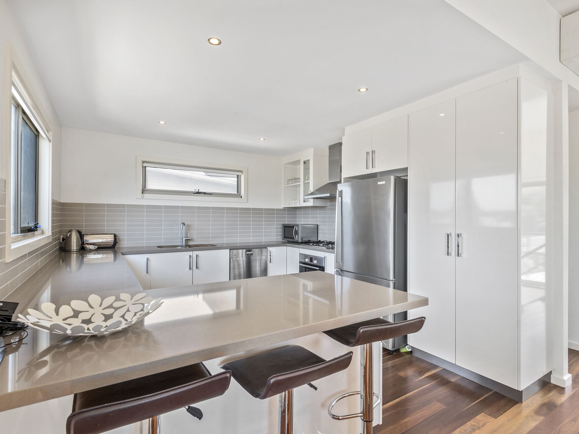1/15 Cawood Street, Apollo Bay - Thumbnail 6