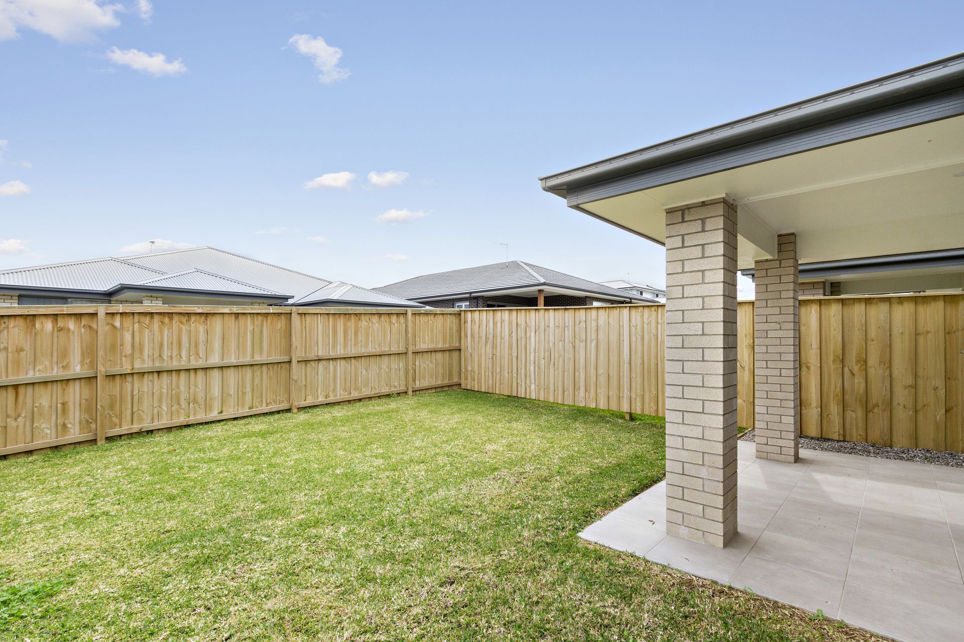 Real Estate For Sale 8B Robusta Street Fletcher , NSW