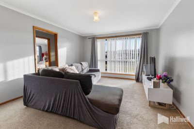 3
 
 
 
  
 
 
 1
 
 
 
  
 
 
 1
 
 
 
 
 
 
 
 33 Greenway Avenue, Devonport TAS 7310, Devonport - Thumbnail 5