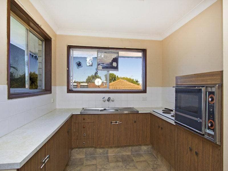 29 Jacaranda Avenue TWEED HEADS WEST NSW, Tweed Heads West - Thumbnail 4