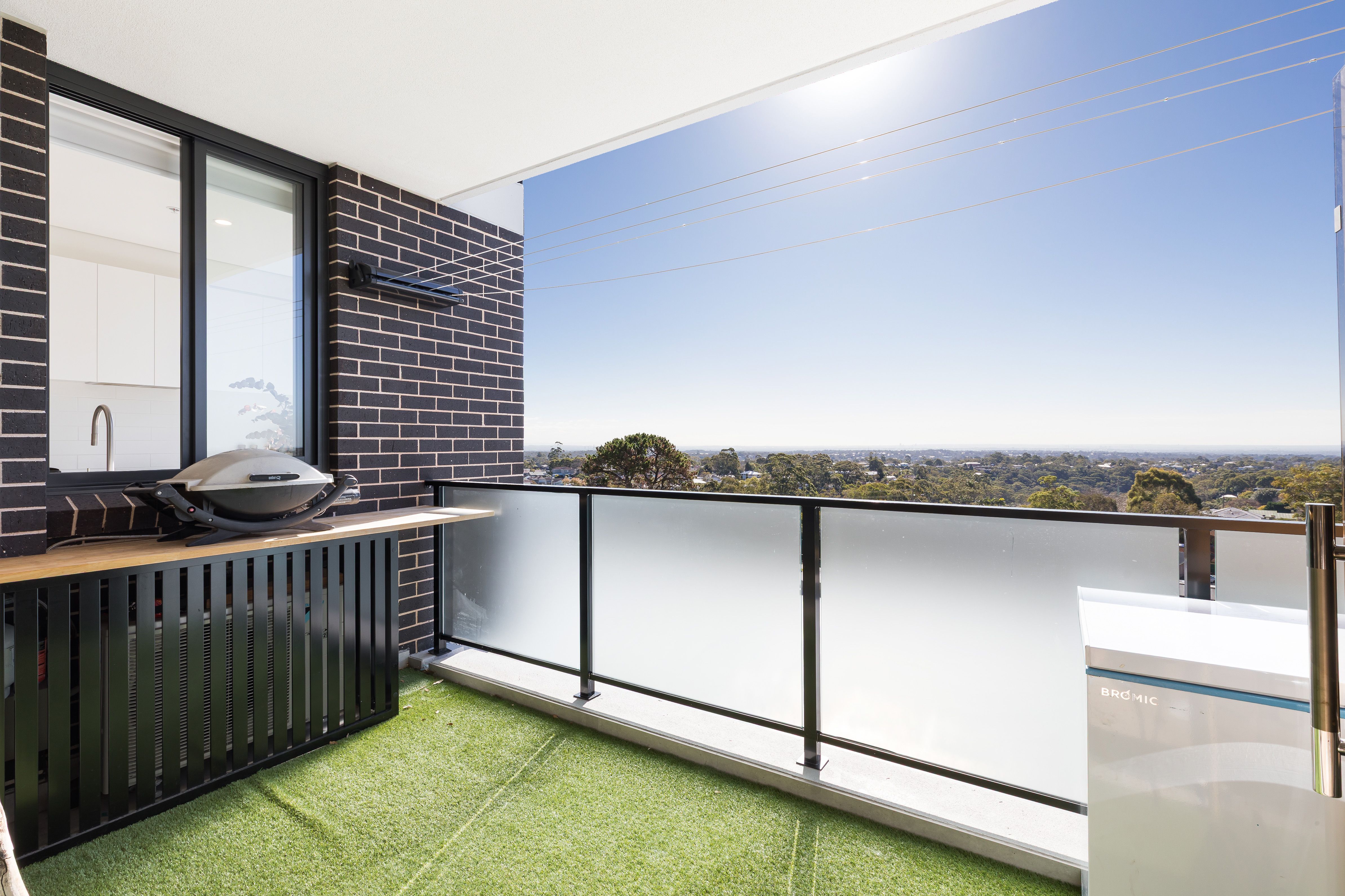 405/102-104 Caldarra Ave ENGADINE 2233