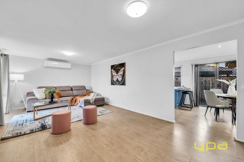 52 Willora Crescent Cranbourne West VIC, Cranbourne West - Thumbnail 3