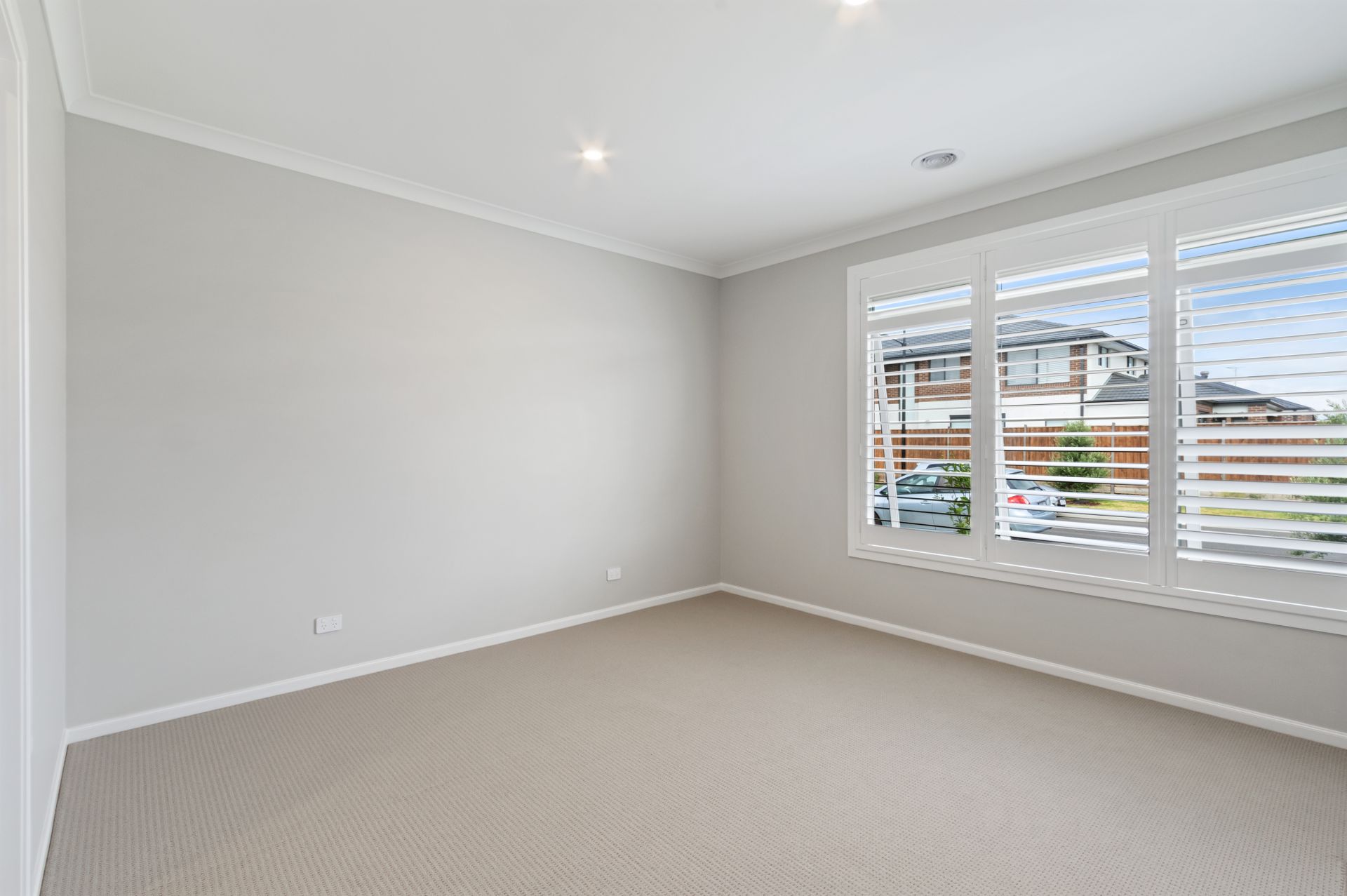 PERFECT SPACIOUS FAMILY HOME