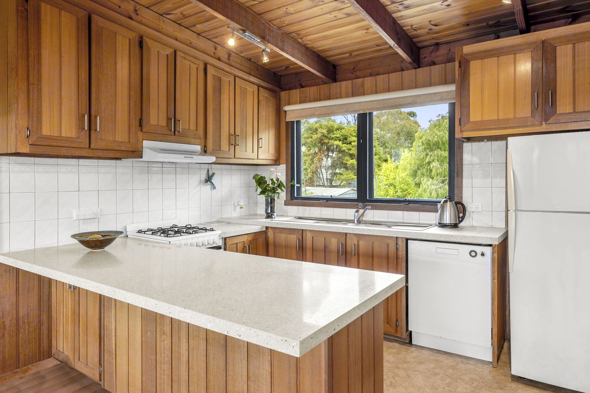 15 Great Ocean Road, Aireys Inlet - Thumbnail 6
