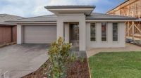 20 Hartland Drive, Cranbourne North VIC