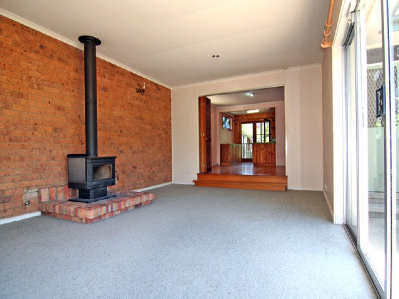 34 Greenvale Street, Fisher - Thumbnail 3