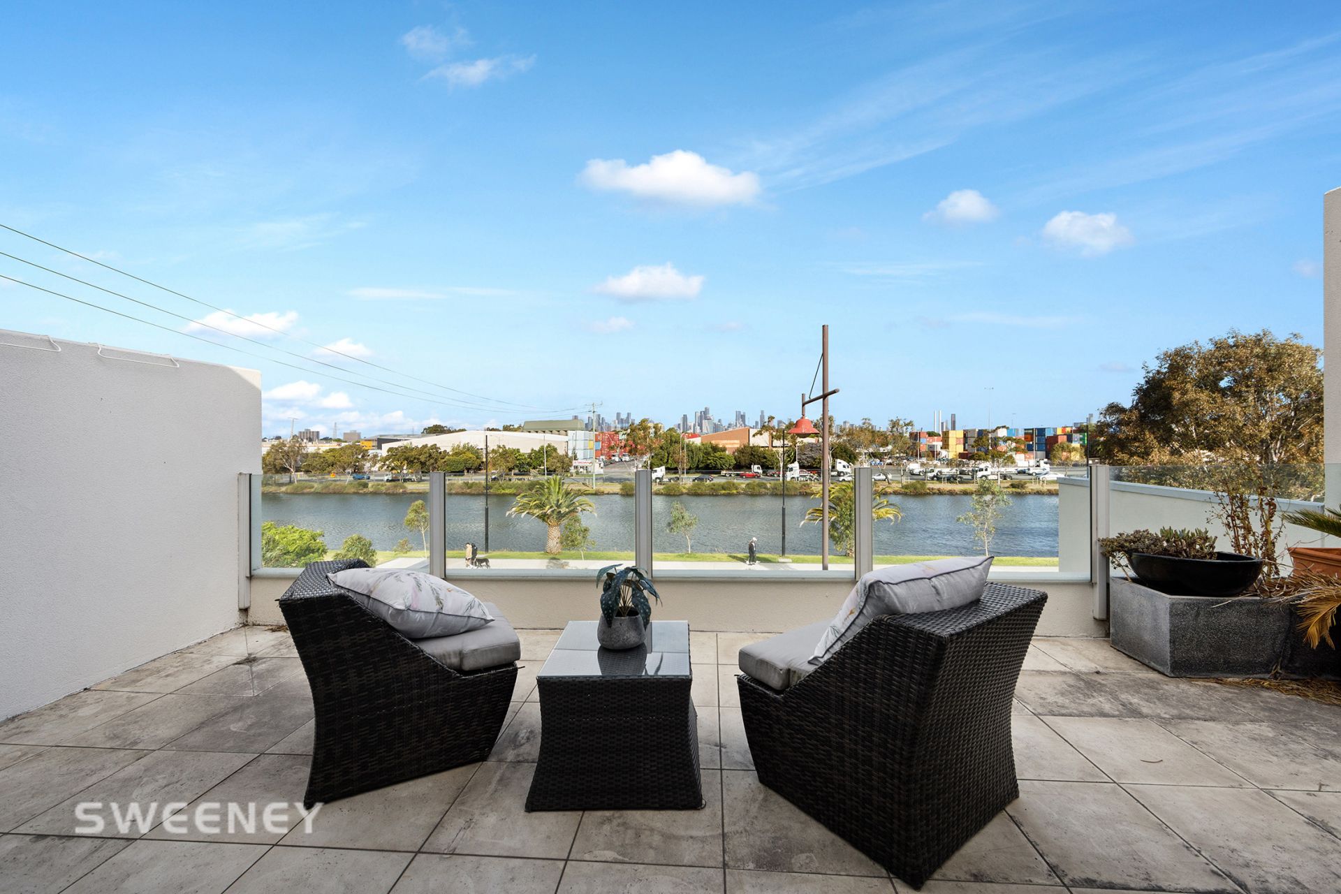 22/1 Saltriver Place, Footscray - Thumbnail 3