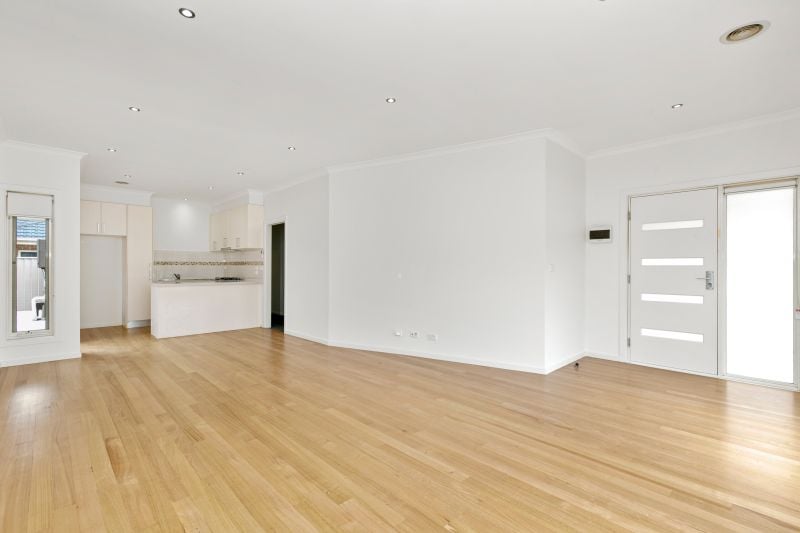 1/29 Dickens Street, Lalor
