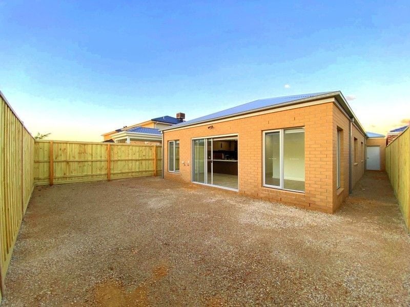 12 Botwood Street, Mickleham