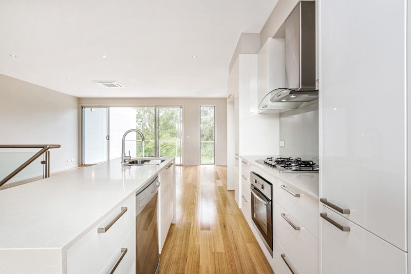 2/85 Bishop Street, Yarraville - Thumbnail 7