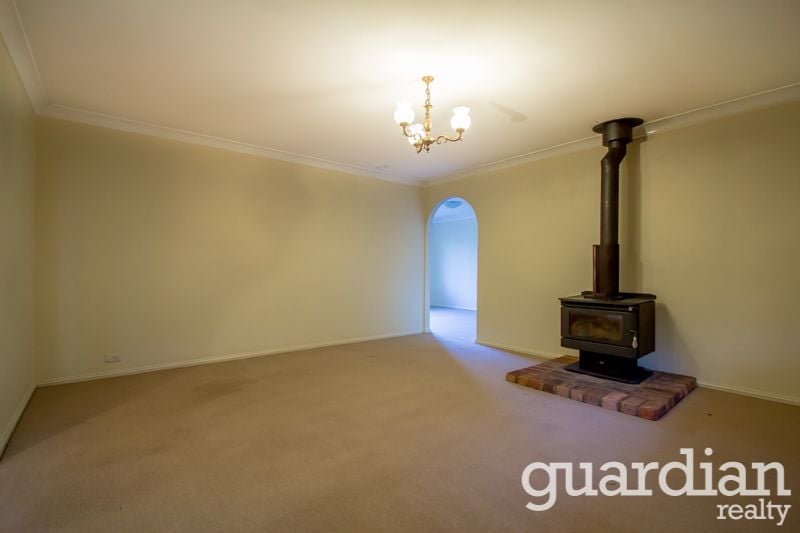 11 Lackenwood Crescent Galston NSW, Galston - Thumbnail 4