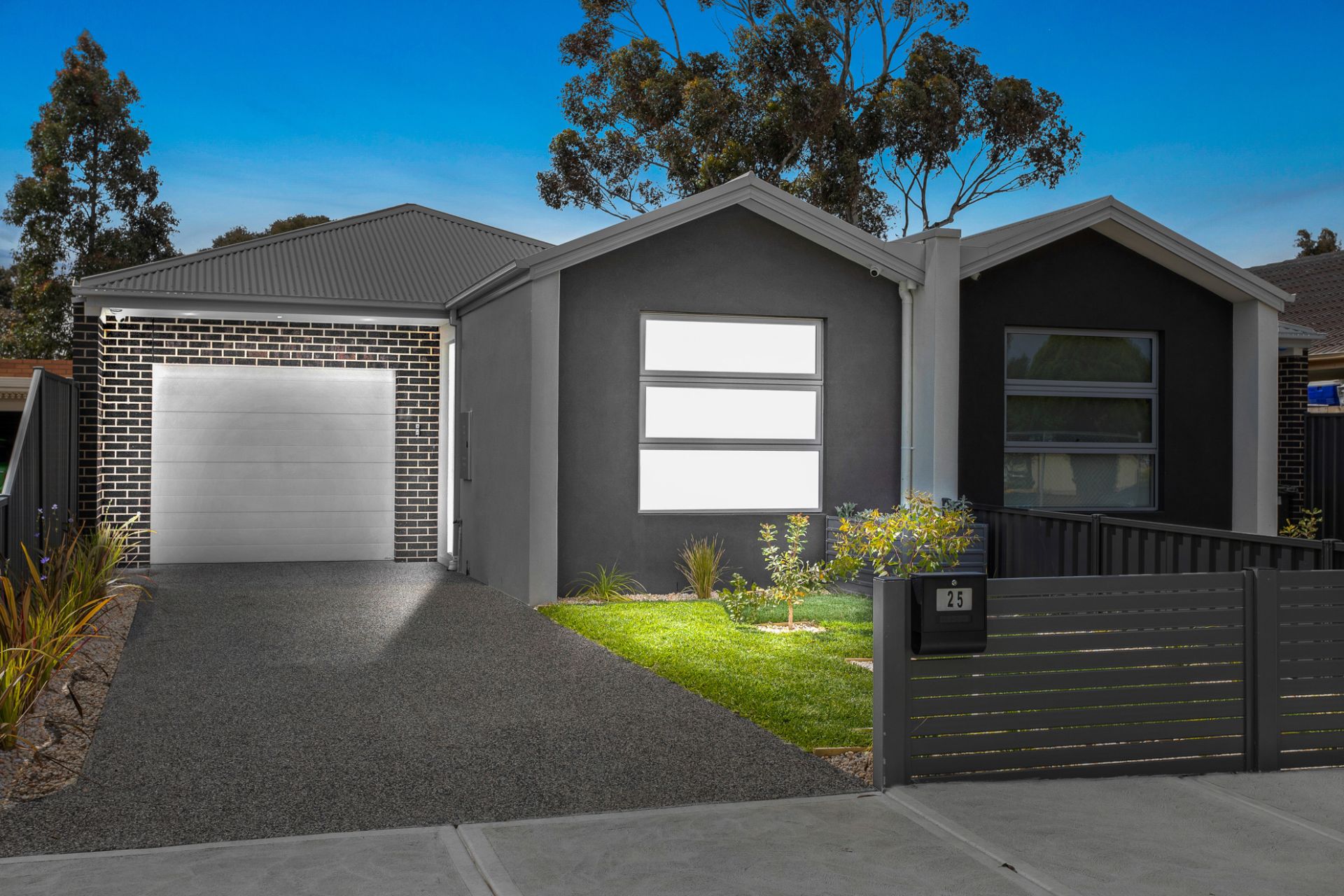 25 Cooper Avenue, Altona North - Thumbnail 2