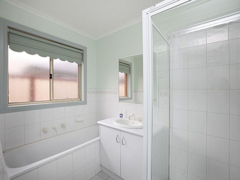 4 Lynch court, Altona Meadows - Thumbnail 8