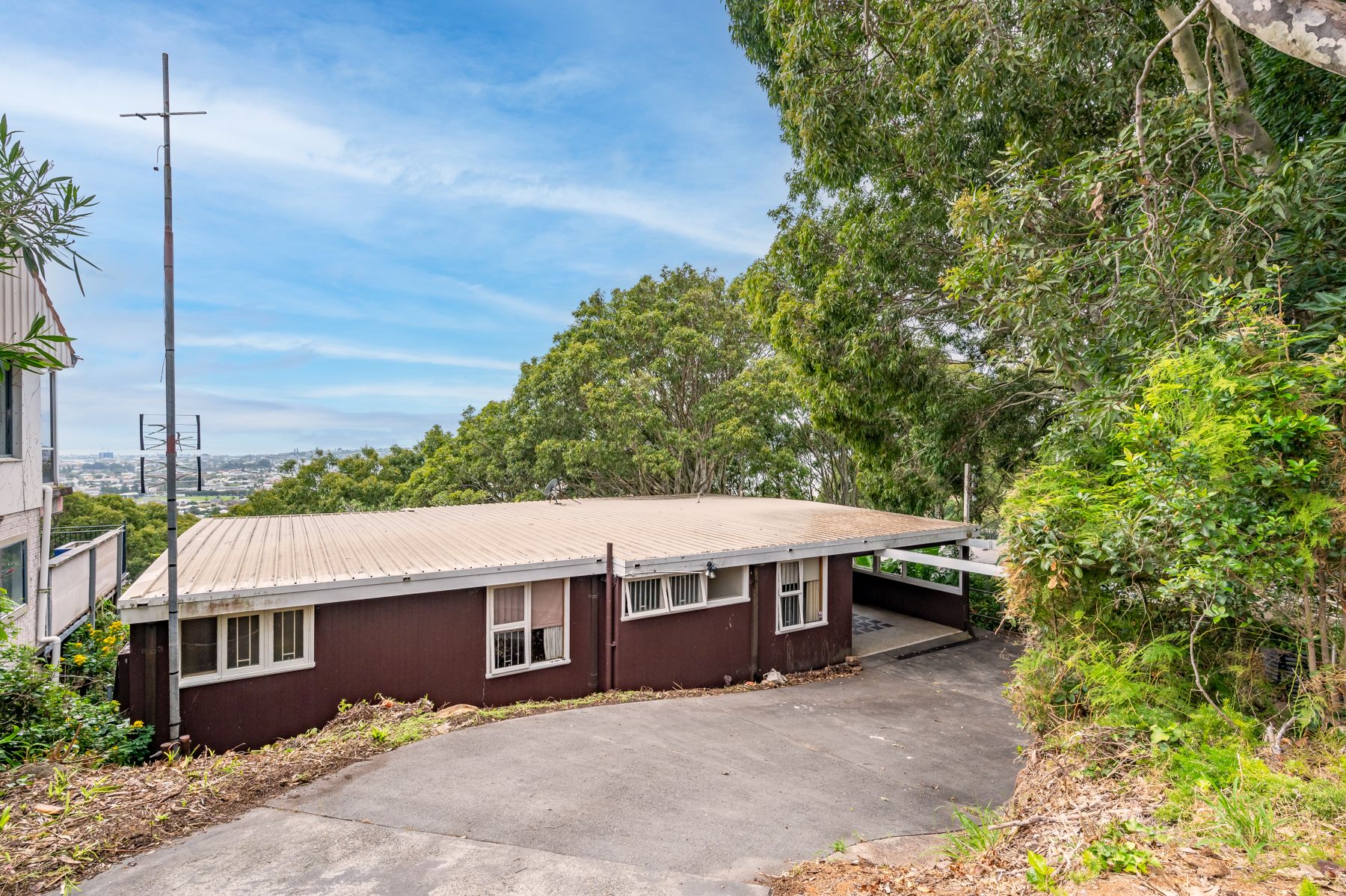 Real Estate For Sale *82 Scenic Drive Merewether , NSW