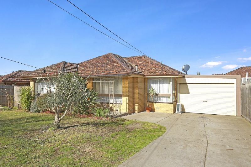 180 Casey Drive, Lalor