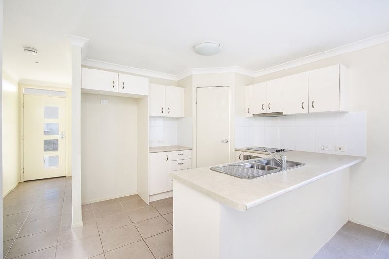 28 Water Lily Way Mountain Creek QLD, Mountain Creek - Thumbnail 3