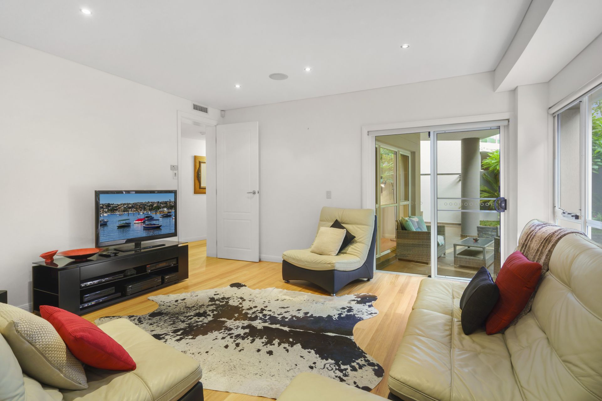 Real Estate For Sale 1/10 Harbour Street Wollongong , NSW