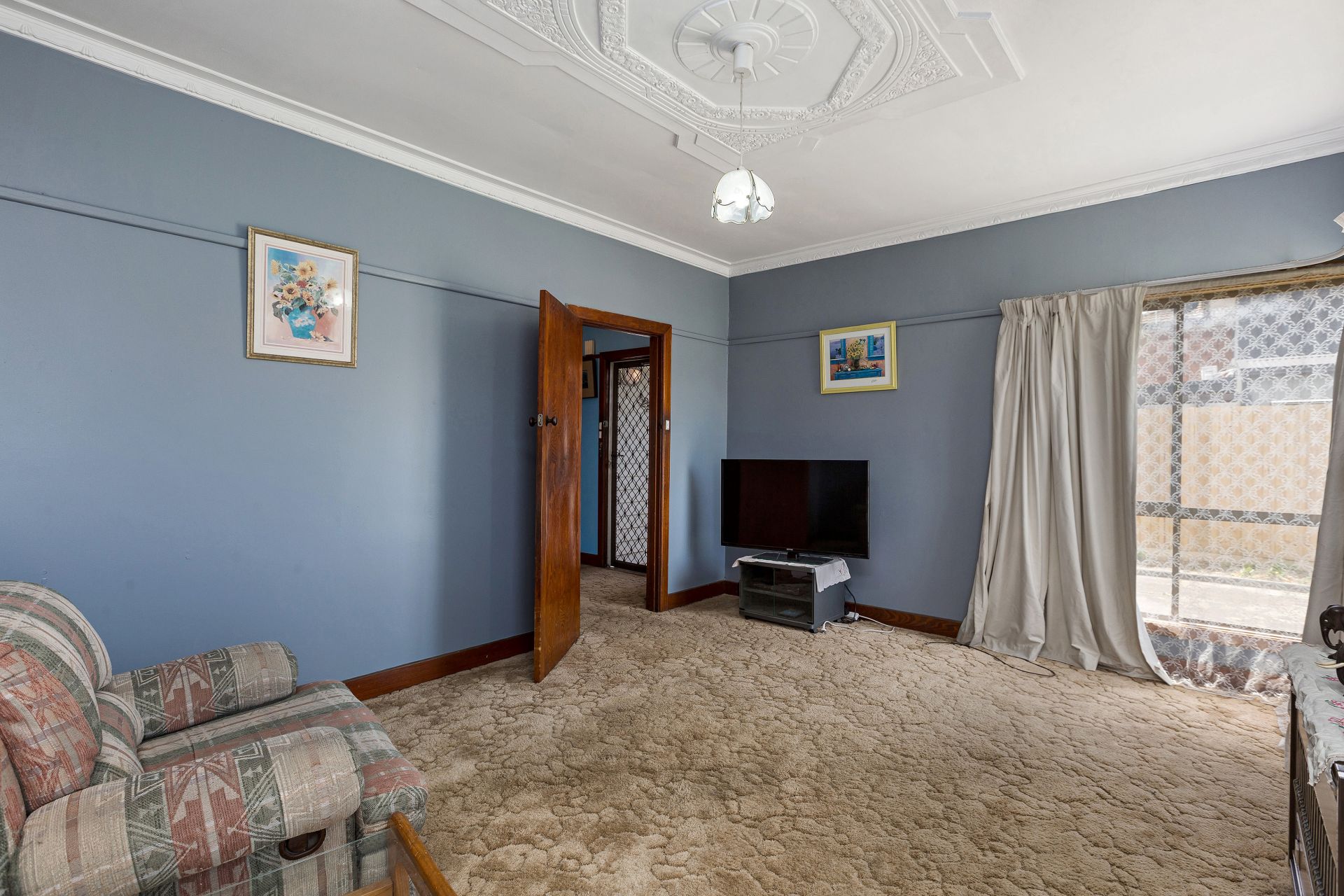2 Stanger Street, Yarraville - Thumbnail 4