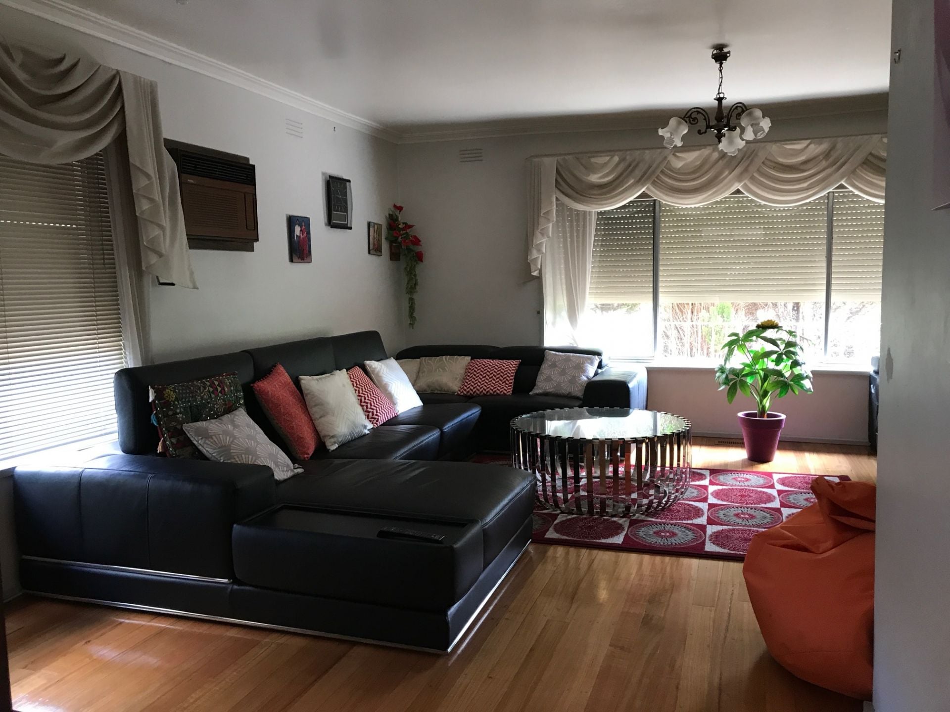 FAMILY HOME IN A PRIME LOCATION