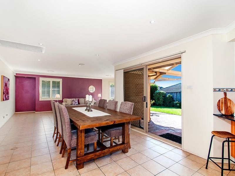 Real Estate For Sale 15 Brandon Grove Kellyville , NSW