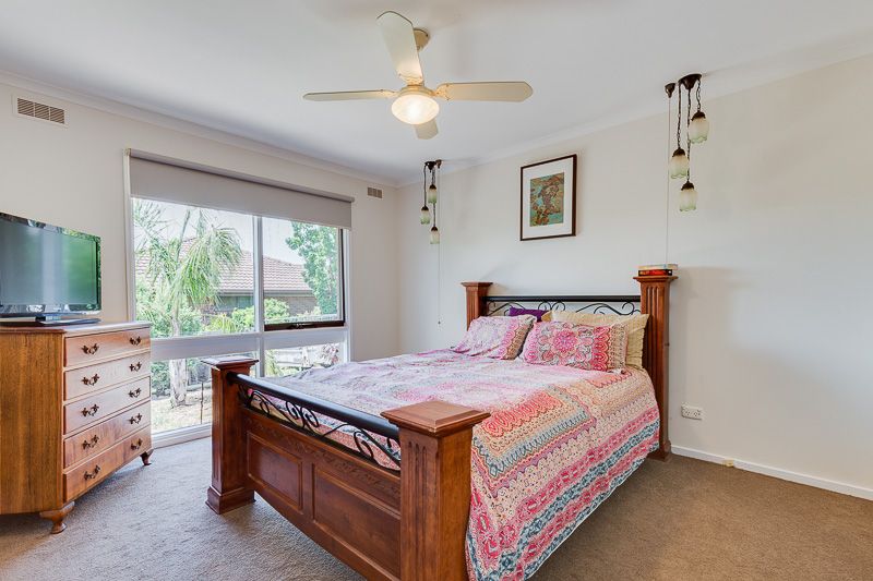 19 Robertsons Road, Bacchus Marsh - Thumbnail 3