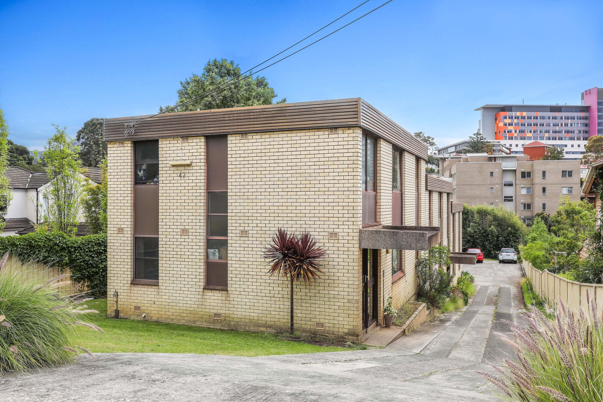 Real Estate For Sale 1/42 Rowland Avenue Wollongong , NSW