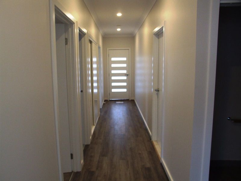3/16 Moonglow Crescent, Bacchus Marsh - Thumbnail 5