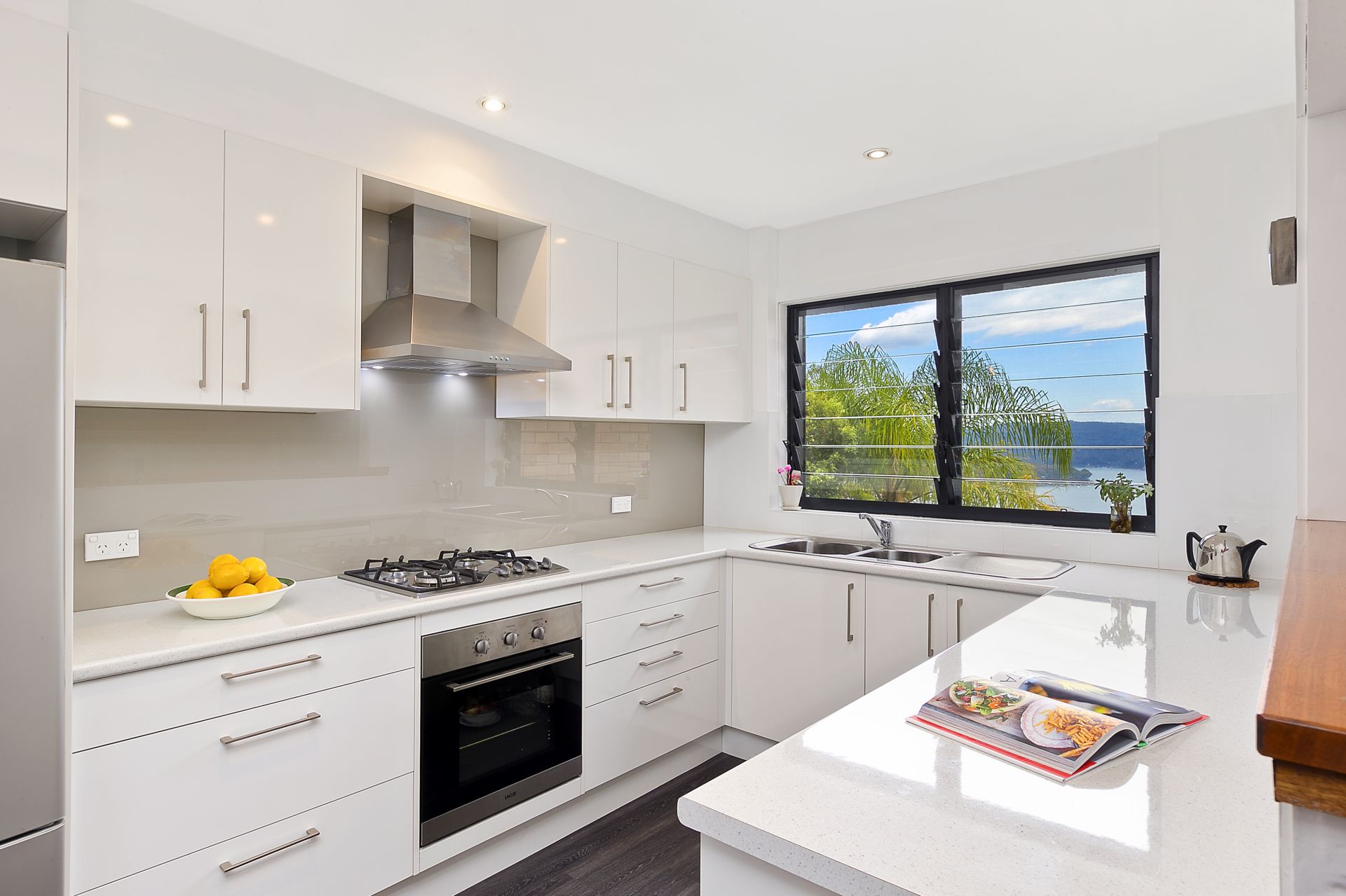 15 Loombah Street Bilgola NSW 2107, Bilgola - Thumbnail 2