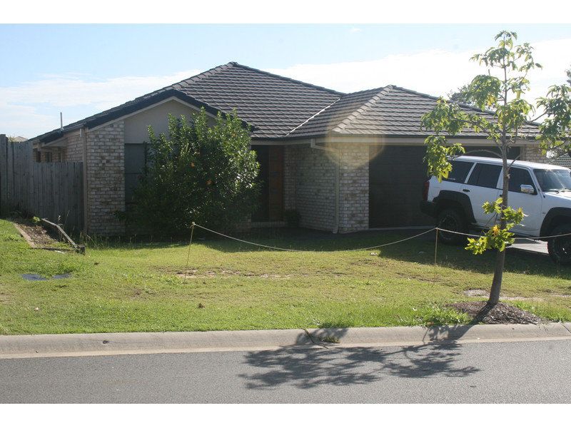 Real Estate For Lease 19 Charlton Place Regents Park , QLD
