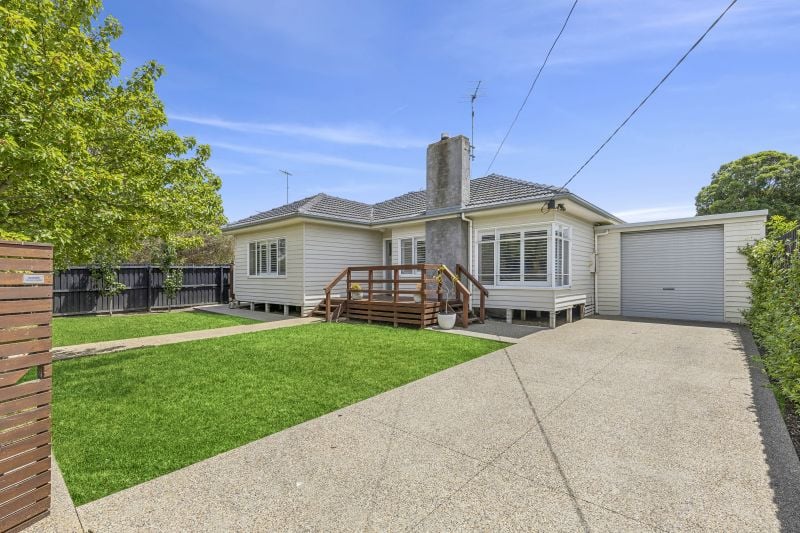 5 Longview Avenue, Leopold VIC 3224