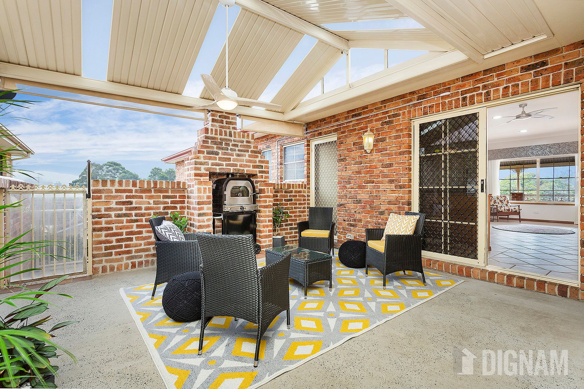 24 Halley Crescent, Woonona NSW