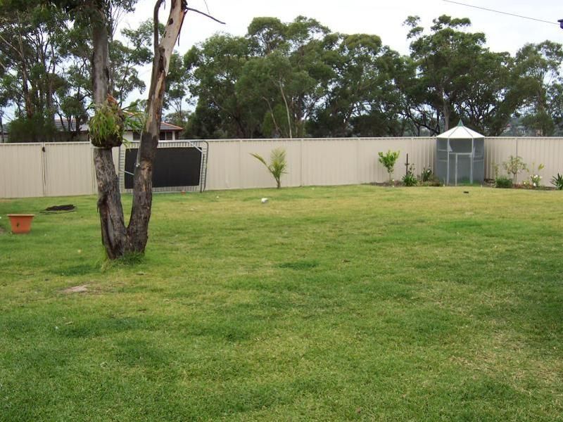 19 Throsby Close, Barden Ridge - Thumbnail 3